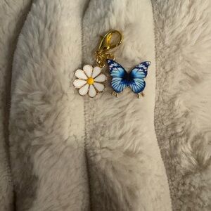 Blue Butterfly & White Daisy Charm Keychain